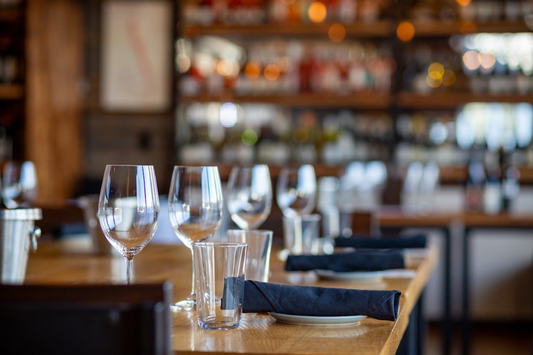 Hidden Gems and Local Flavors: The 7 Best Mom-and-Pop Restaurants in Wayne County You Need to Try
