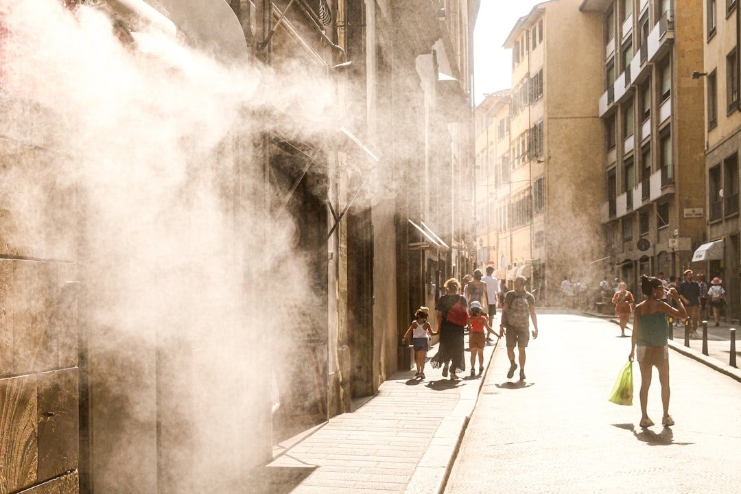 The 8 Most Suffocatingly Humid Cities in the United States – Ranked by How Much They Unsettle New Arrivals