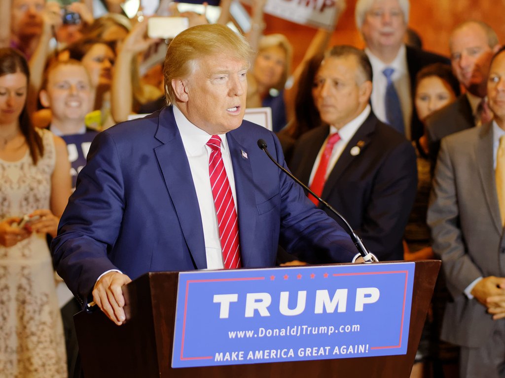Experts Debunk Trump’s Claims Linking Democrats to Communism Ahead of 2026 Midterms