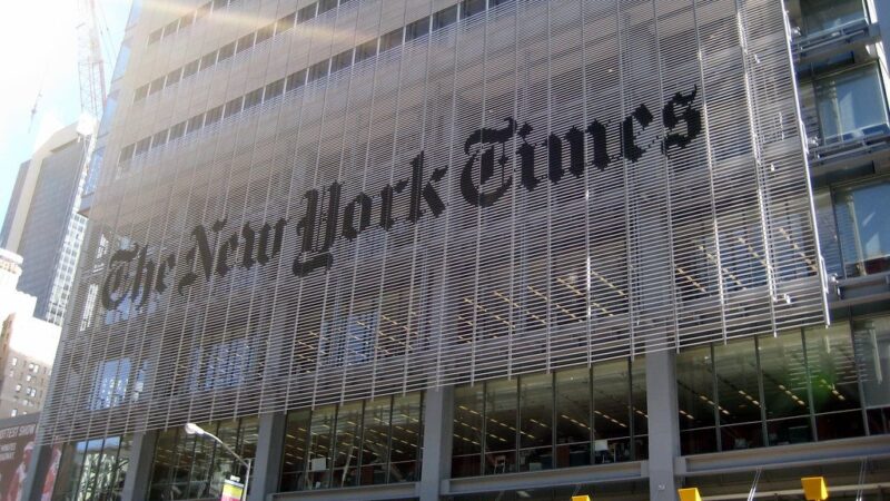 Federal Agents Showed Up at Several NYT Journalists’ Homes to Force Them to Testify Before a Grand Jury