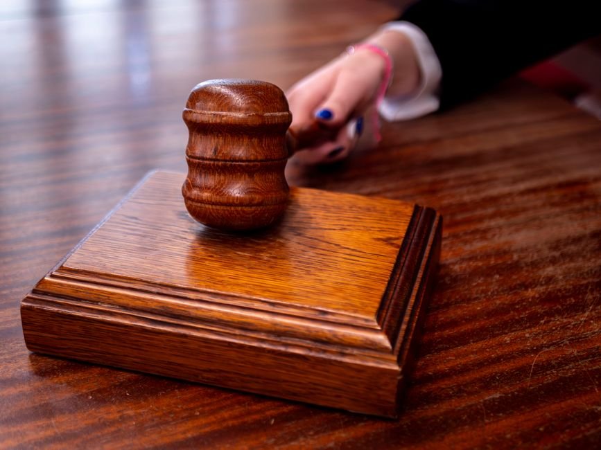 Judge Blocks ICE’s Attempt to Quickly Deport Houston Shooting Witness