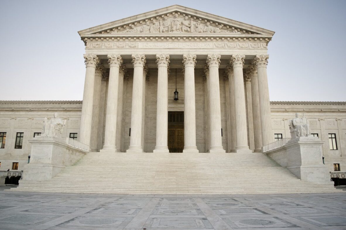Liberal circuit judge slams  SCOTUS conservatives, says Hawaii will defy high court