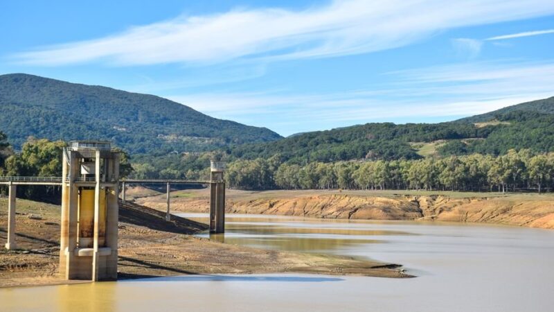 12 US Cities Running Out of Water — And How Property Values Are Taking a Hit