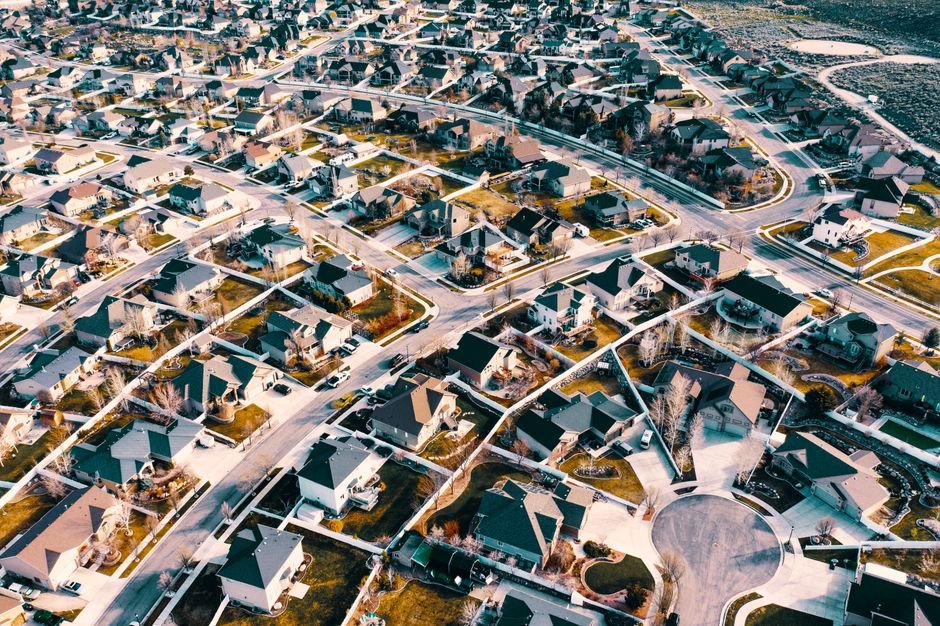 10 US Suburbs Where Home Values Are Quietly Crashing in 2026