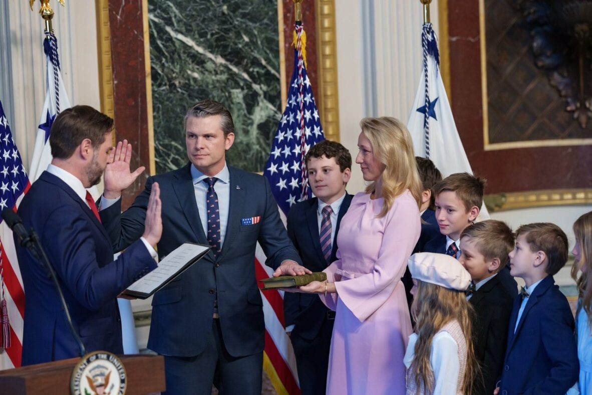 Hegseth’s Wife Named Chair of New Military Spouse Commission by President Trump