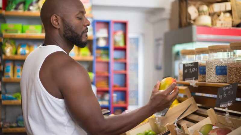 Lawmakers Push to Ban Digital Price Tags Amid Consumer Concerns