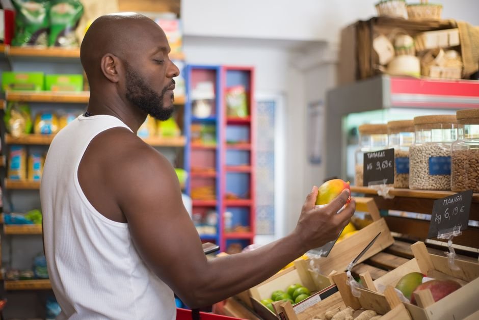 Lawmakers Push to Ban Digital Price Tags Amid Consumer Concerns