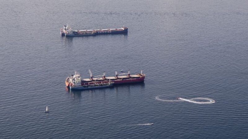 Trump Sets New Red Line Amid Iran’s Demands to Reopen Strait of Hormuz