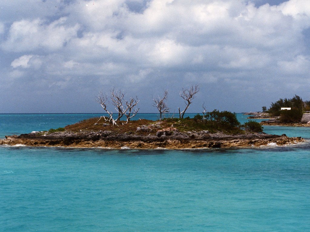 Scientists Discover Hidden Rock Layer Explaining Bermuda Triangle Mystery