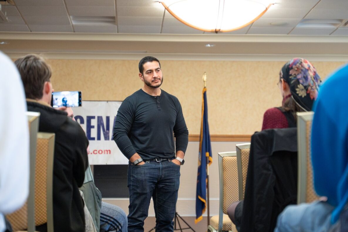 Abdul El-Sayed Defends Religious Freedom During Campaign Rally in Michigan