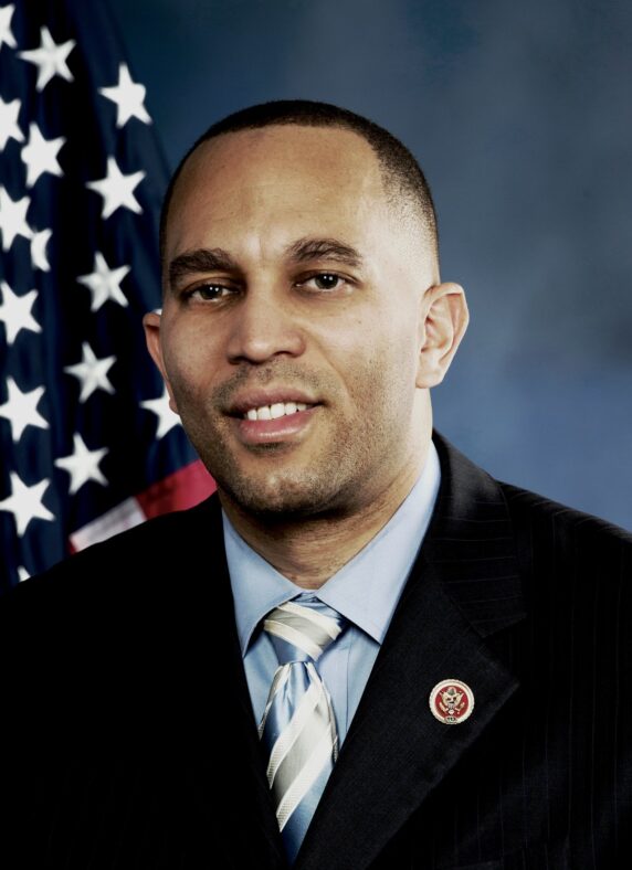 House Minority Leader Jeffries Confident Democrats Will Retake House Control