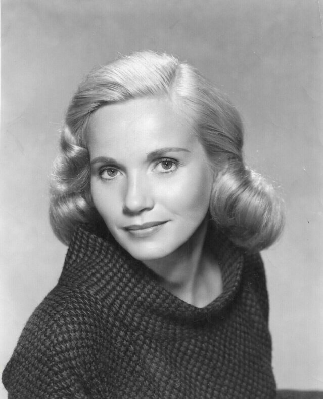 Oscar-Winning Star Eva Marie Saint Dies at 102