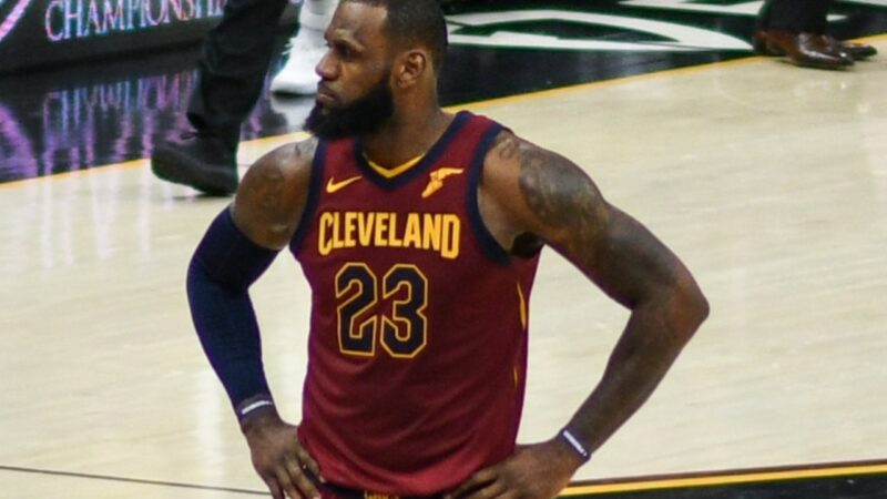 President Trump Demands Apology from LeBron James Over Golf Swing During Anthem